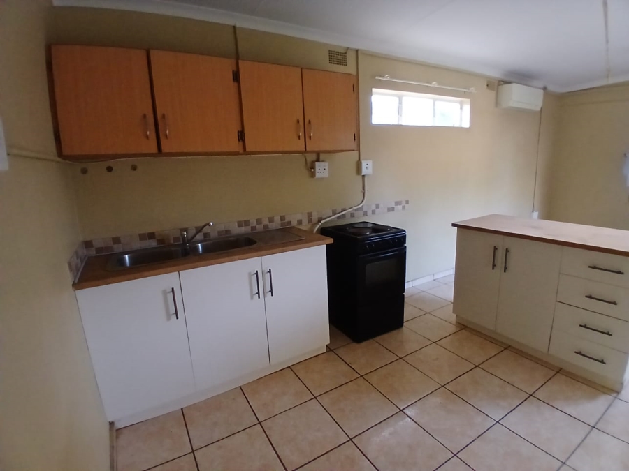 5 Bedroom Property for Sale in Kuruman Northern Cape
